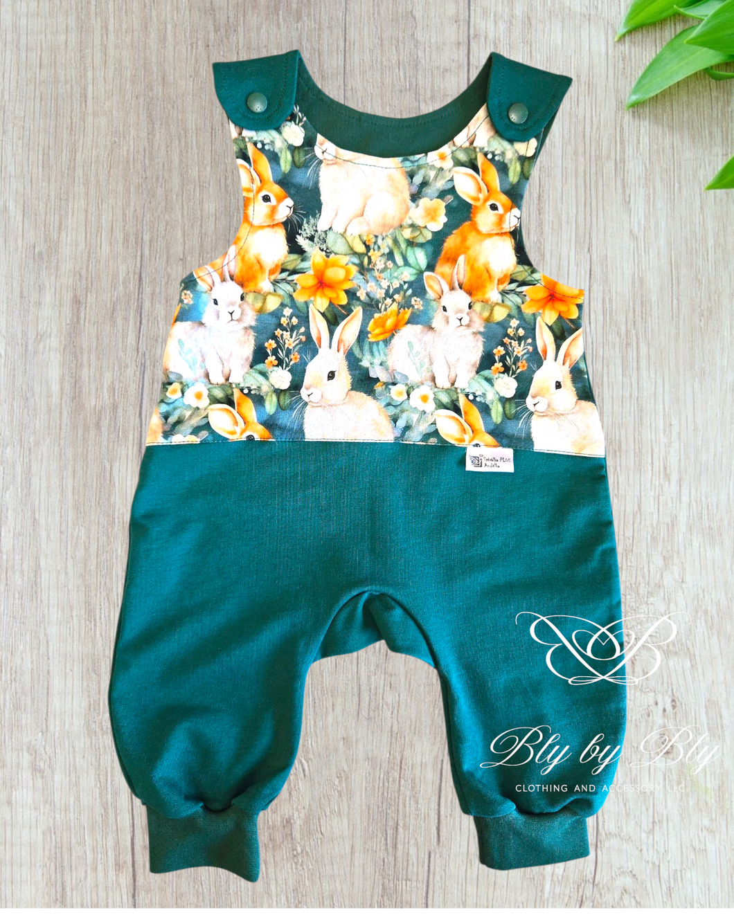 Deep green with bunnies